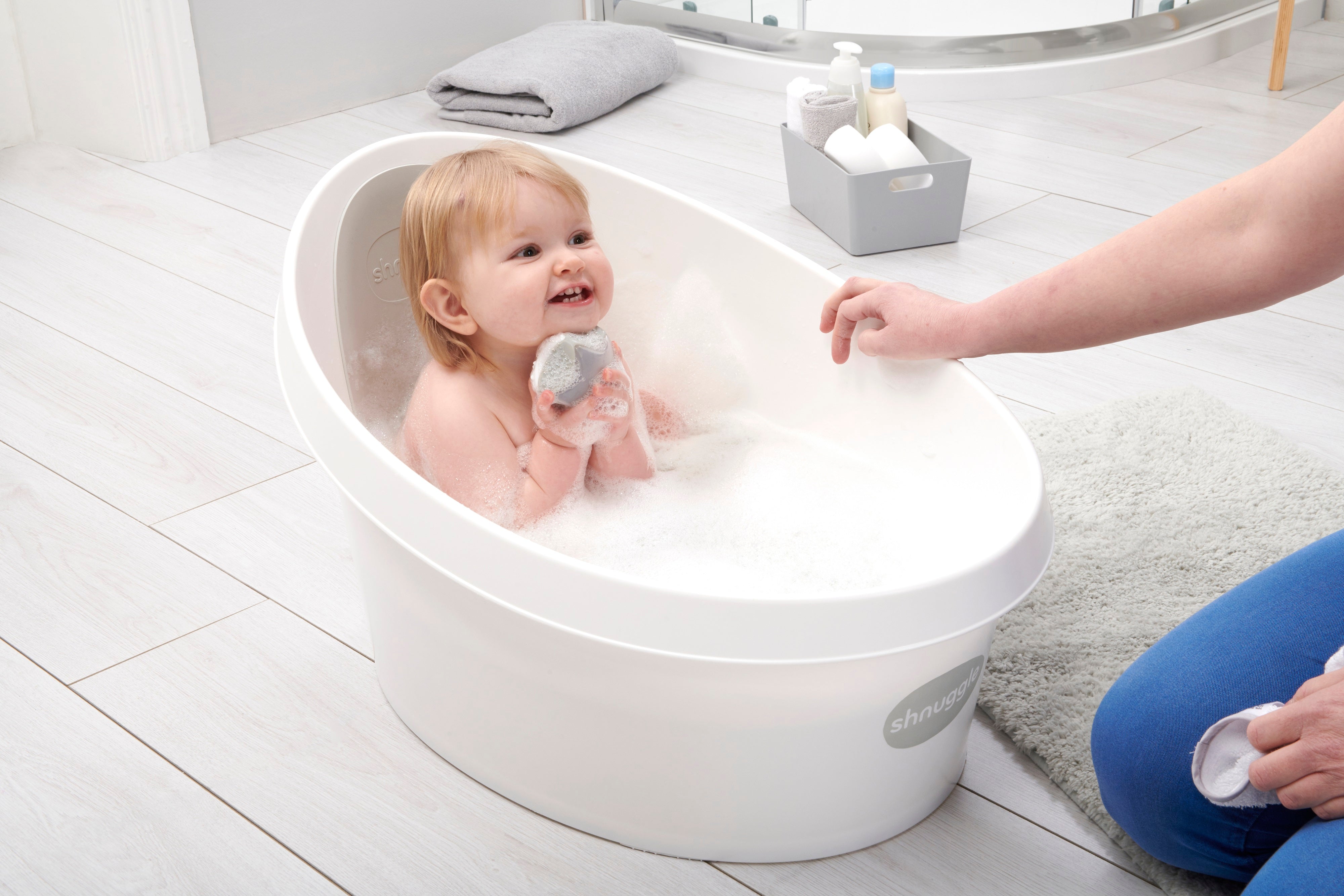 Shnuggle baby bath with plug & foam backrest store