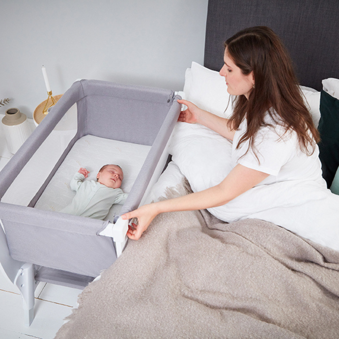 Safely Co-sleeping With The Shnuggle Air Crib