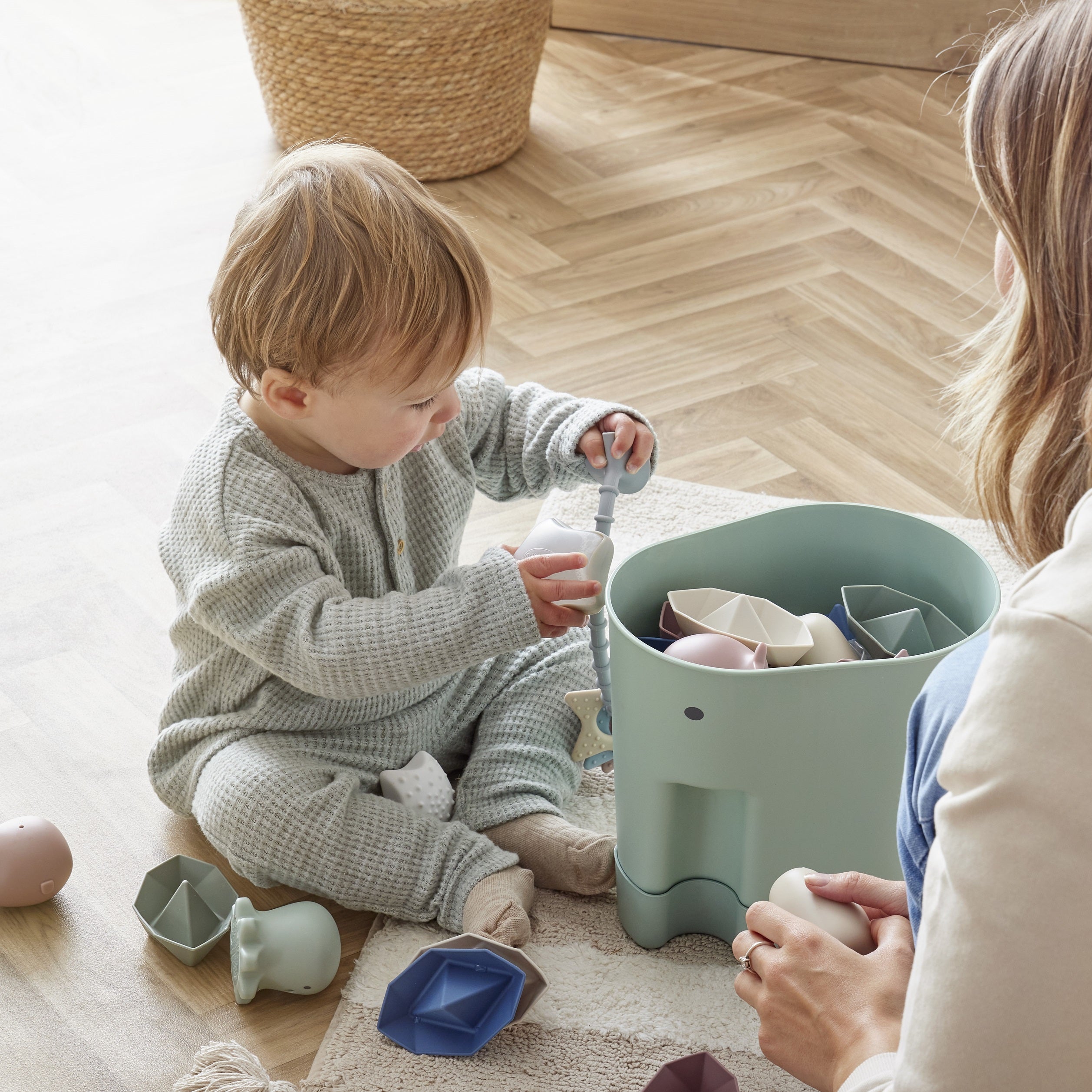 Toddler boy bath toys cheap