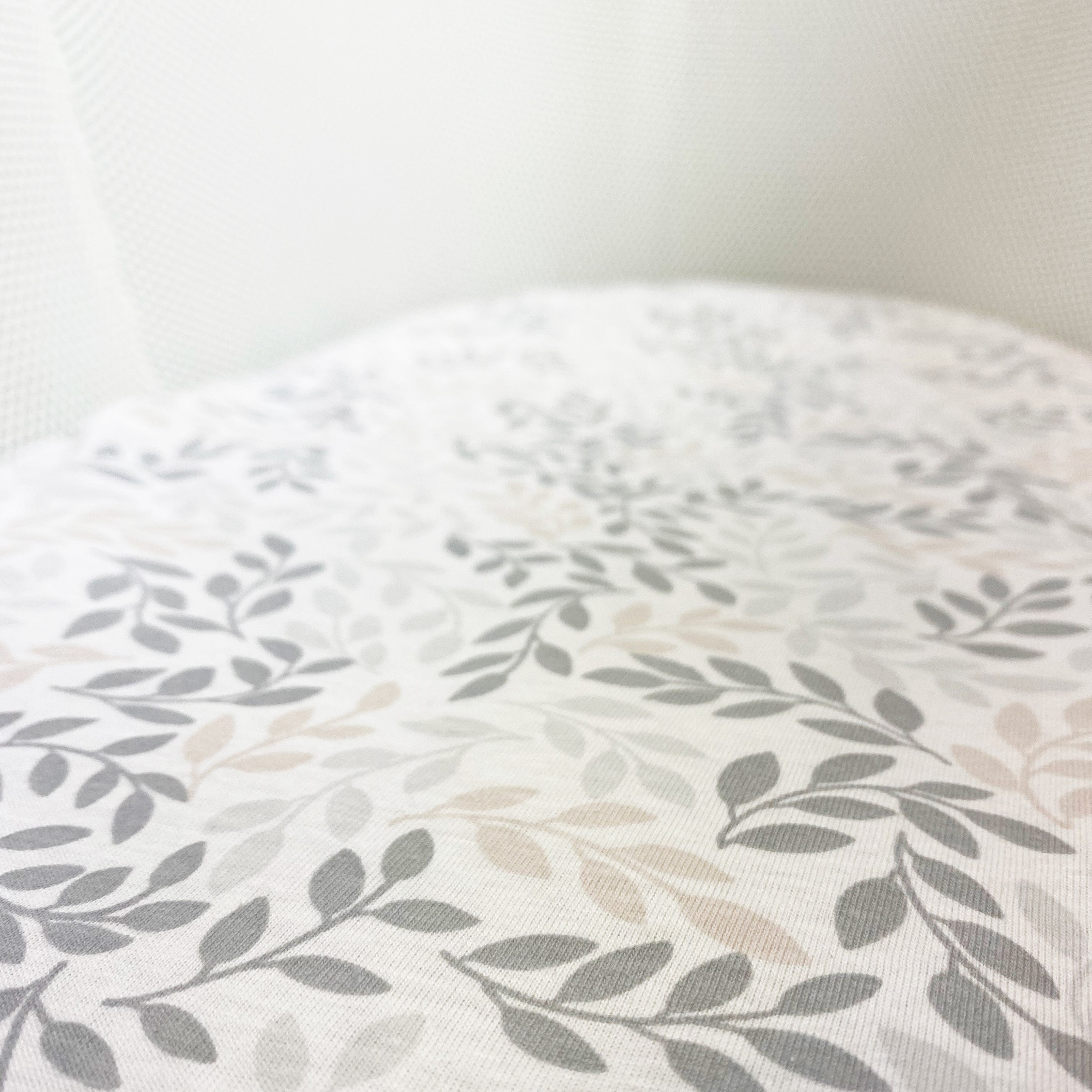 Shnuggle Moses Fitted Sheets Leaf 2 Pack